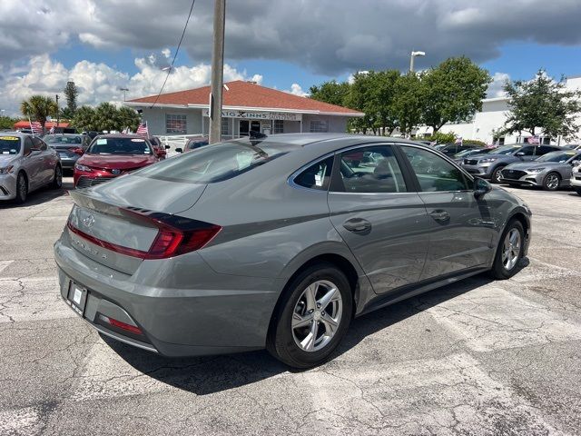 2023 Hyundai Sonata SE