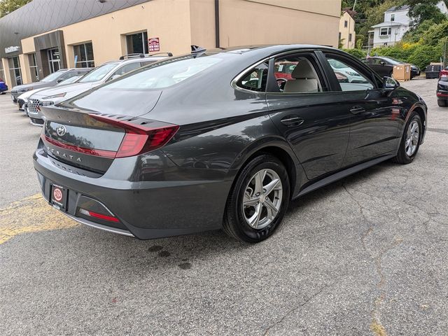 2023 Hyundai Sonata SE