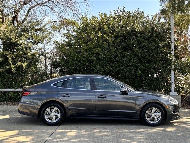 2023 Hyundai Sonata SE