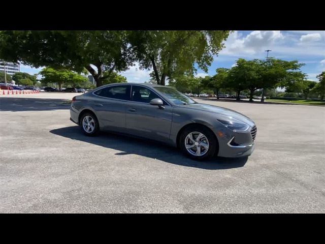 2023 Hyundai Sonata SE