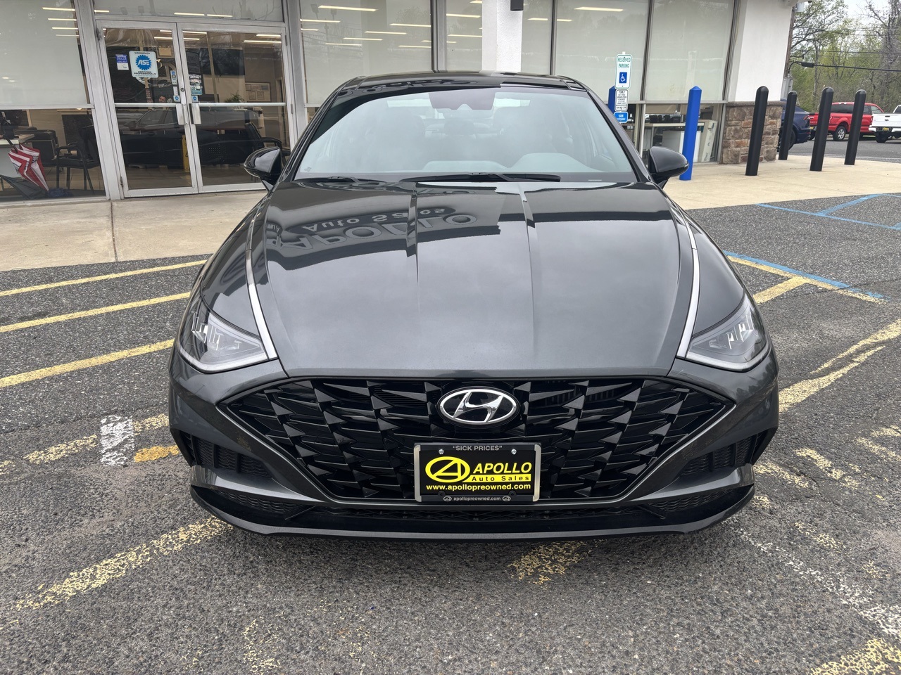 Vehicle image 3 of 20