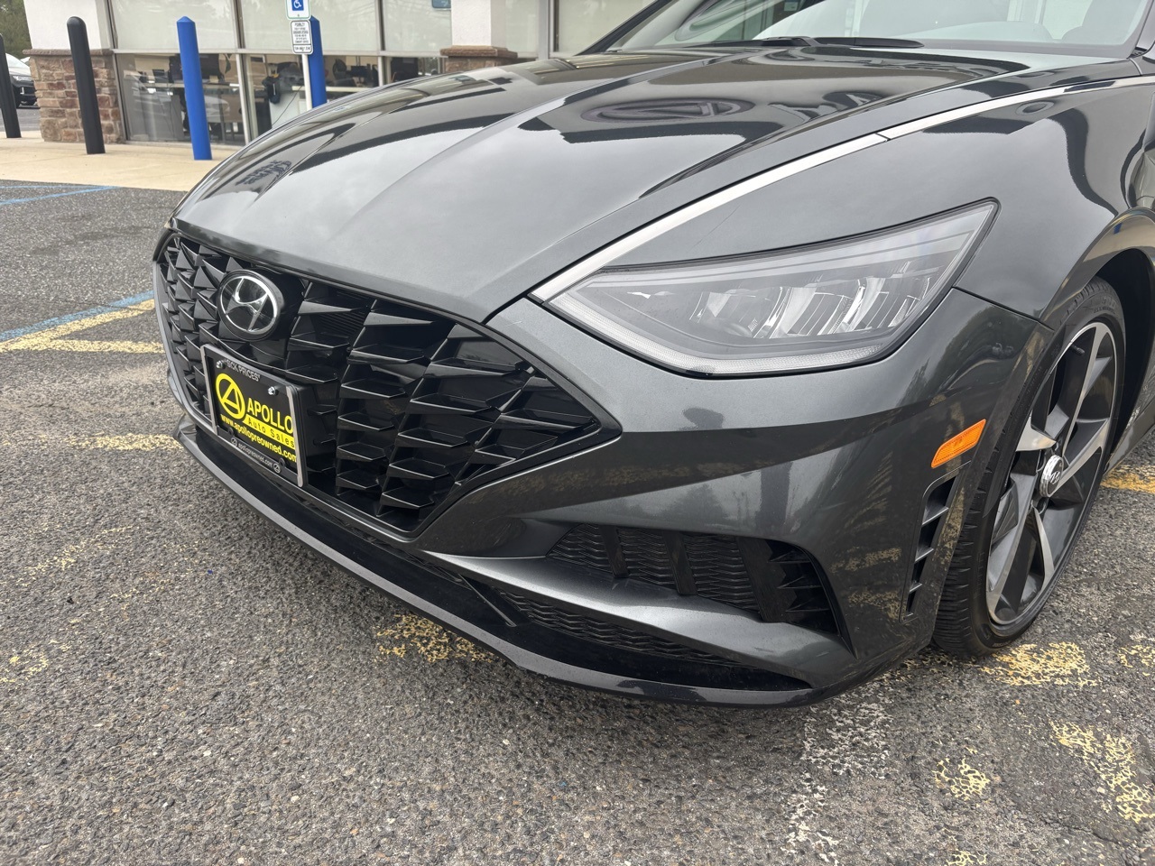 Vehicle image 7 of 20