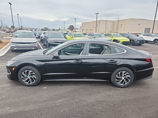 2023 Hyundai Sonata Hybrid Blue