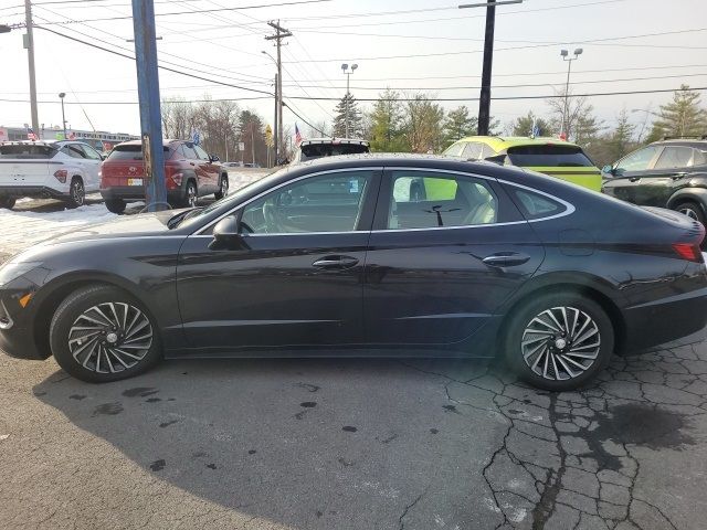 2023 Hyundai Sonata Hybrid Limited