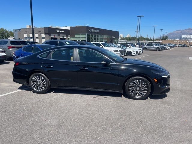 2023 Hyundai Sonata Hybrid Limited