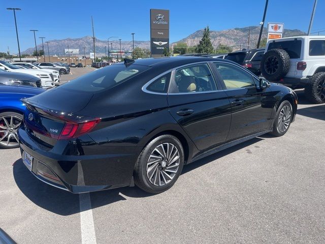 2023 Hyundai Sonata Hybrid Limited