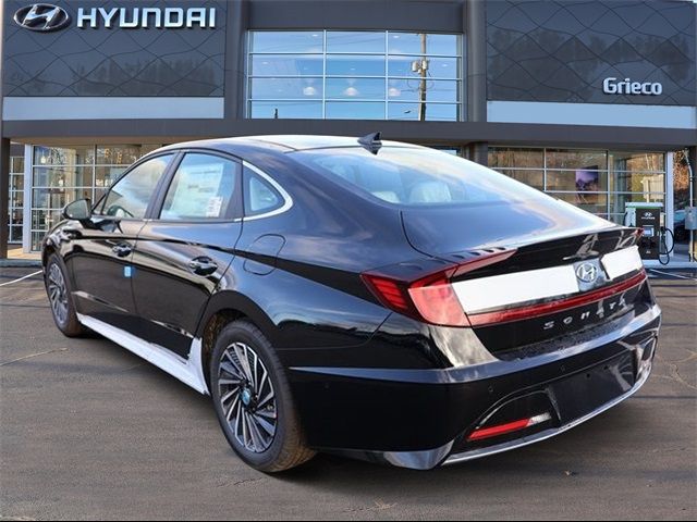 2023 Hyundai Sonata Hybrid Limited