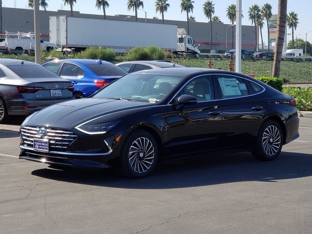 2023 Hyundai Sonata Hybrid Limited