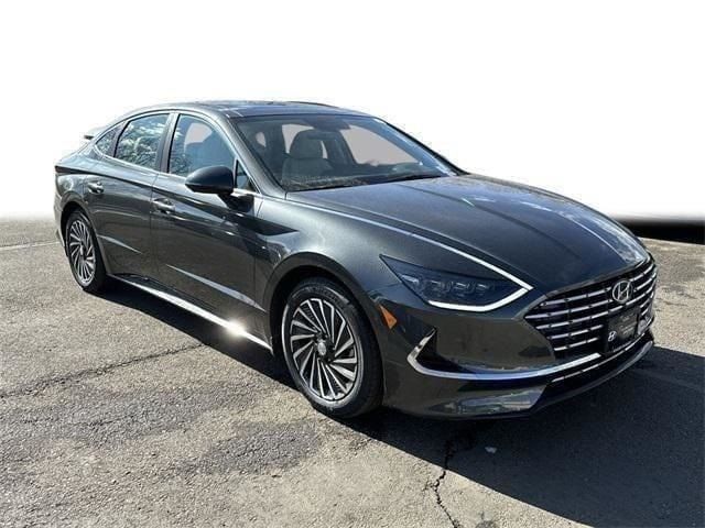 2023 Hyundai Sonata Hybrid Limited