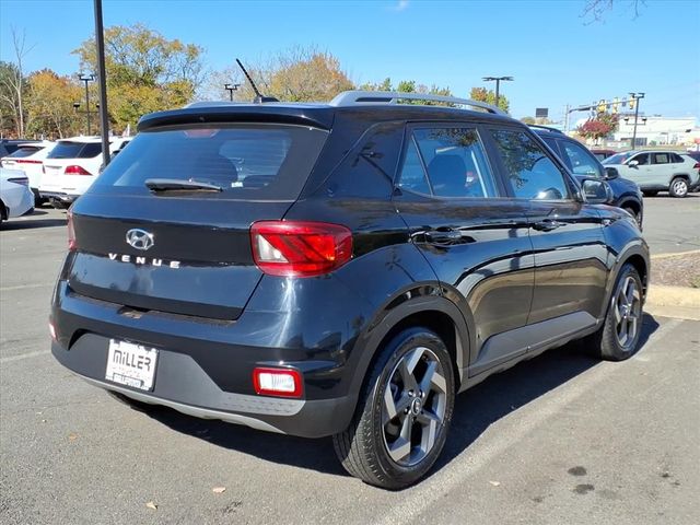 2023 Hyundai Venue SEL