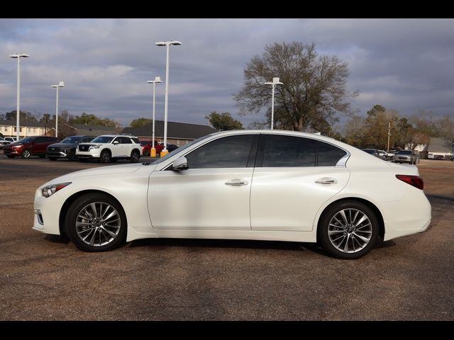 2023 INFINITI Q50 Luxe