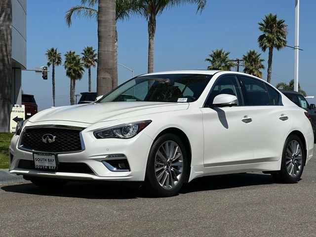 2023 INFINITI Q50 Luxe