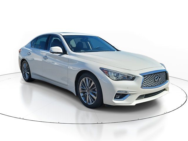 2023 INFINITI Q50 Luxe