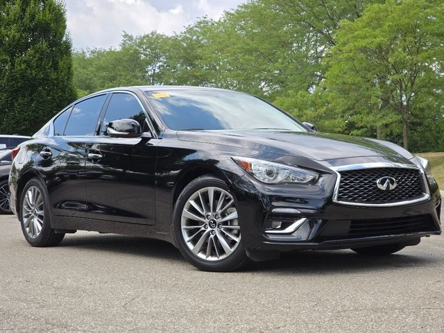 2023 INFINITI Q50 Luxe