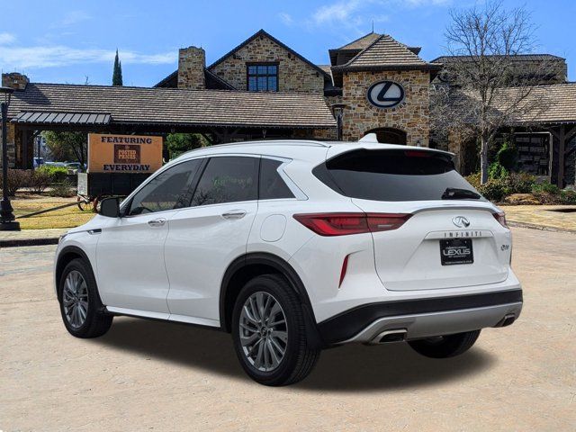 2023 INFINITI QX50 Luxe