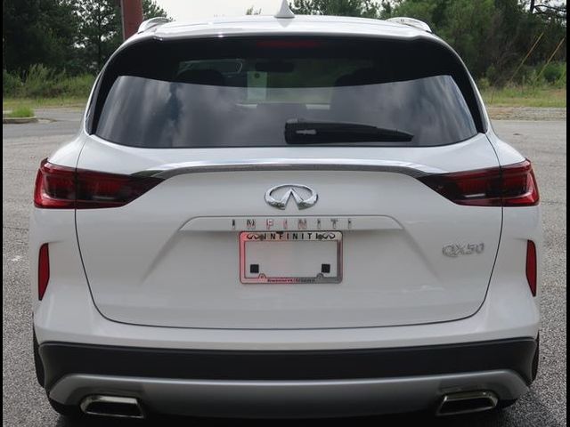 2023 INFINITI QX50 Luxe