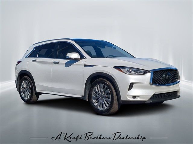 2023 INFINITI QX50 Luxe