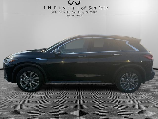 2023 INFINITI QX50 Luxe