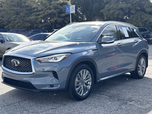 2023 INFINITI QX50 Luxe