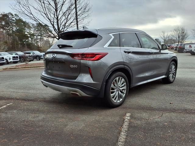 2023 INFINITI QX50 Luxe