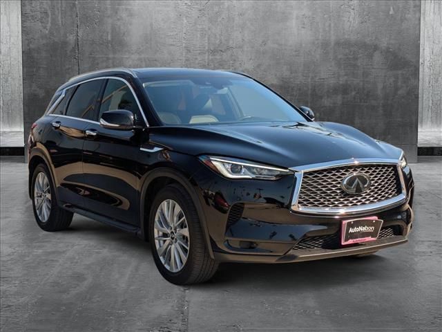 2023 INFINITI QX50 Luxe