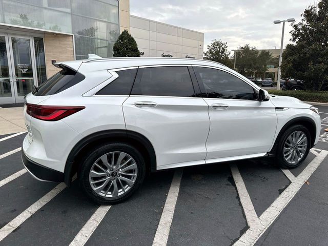 2023 INFINITI QX50 Luxe