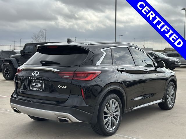 2023 INFINITI QX50 Luxe