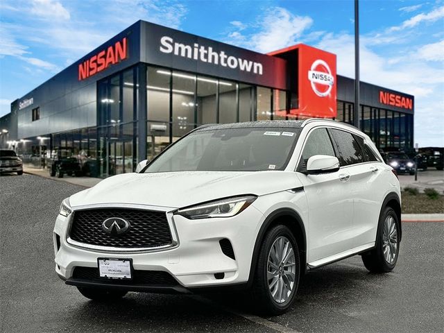 2023 INFINITI QX50 Luxe