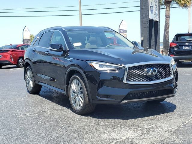 2023 INFINITI QX50 Luxe