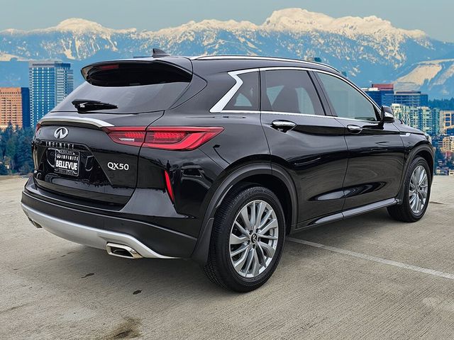 2023 INFINITI QX50 Luxe