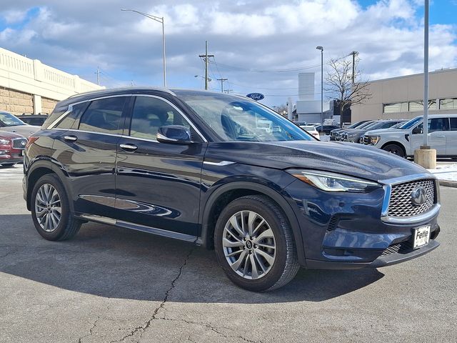 2023 INFINITI QX50 Luxe