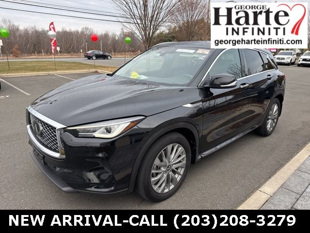 2023 INFINITI QX50 Luxe