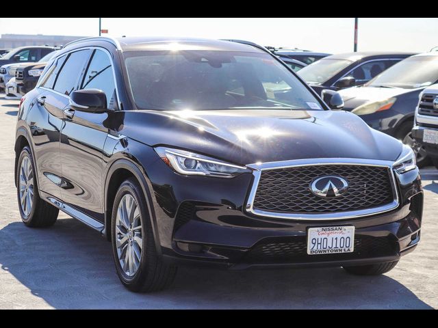 2023 INFINITI QX50 Luxe