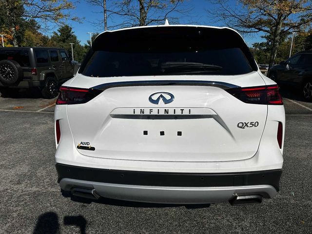 2023 INFINITI QX50 Luxe