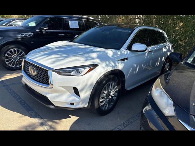 2023 INFINITI QX50 Luxe