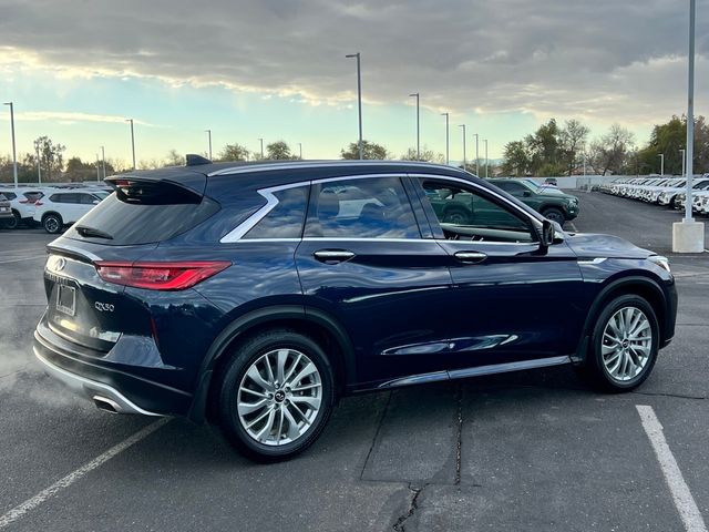 2023 INFINITI QX50 Luxe