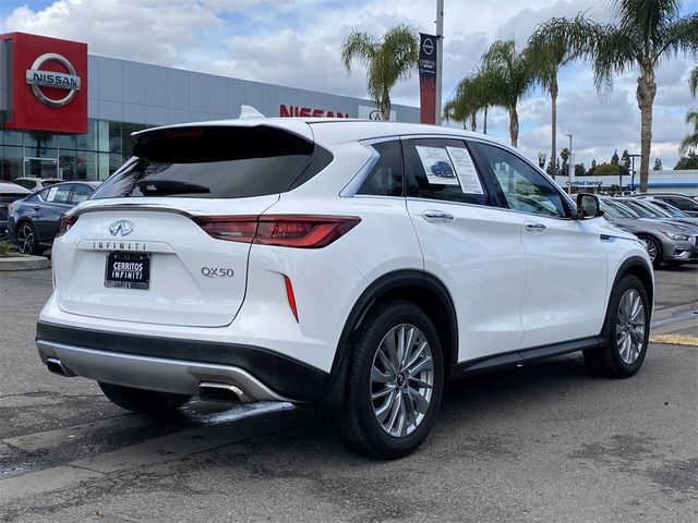 2023 INFINITI QX50 Pure