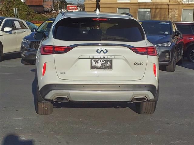 2023 INFINITI QX50 Sensory