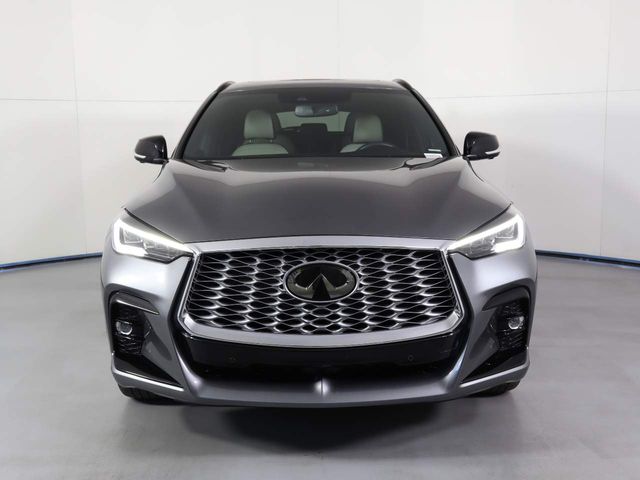 2023 INFINITI QX55 Essential