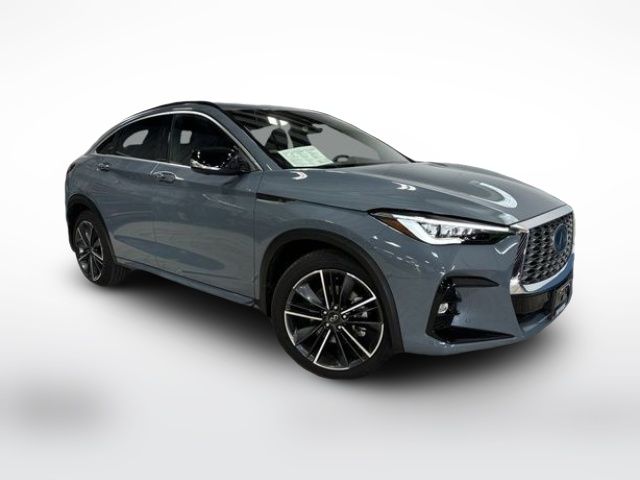 2023 INFINITI QX55 Essential