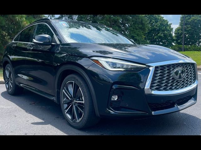 2023 INFINITI QX55 Essential