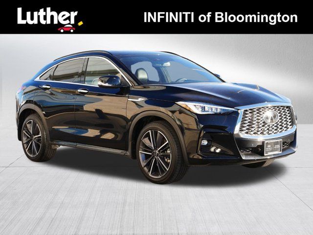 2023 INFINITI QX55 Essential