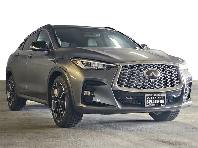 2023 INFINITI QX55 Essential