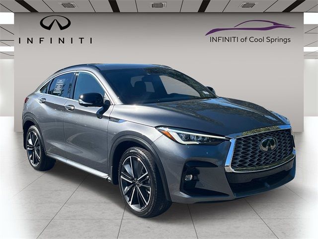 2023 INFINITI QX55 Essential