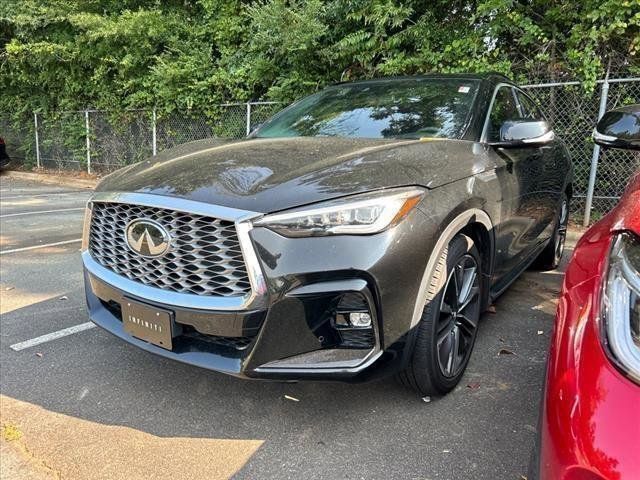 2023 INFINITI QX55 Essential