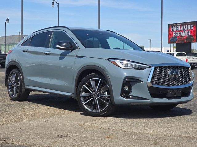 2023 INFINITI QX55 Essential