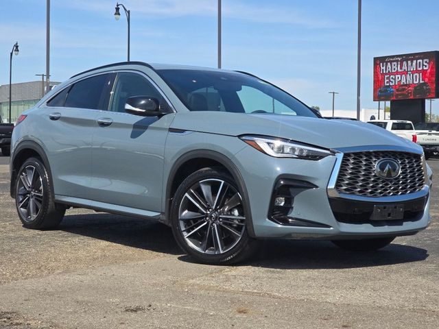 2023 INFINITI QX55 Essential