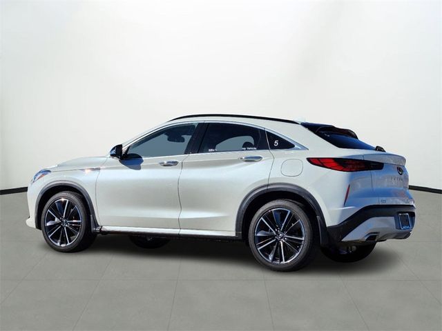 2023 INFINITI QX55 Essential