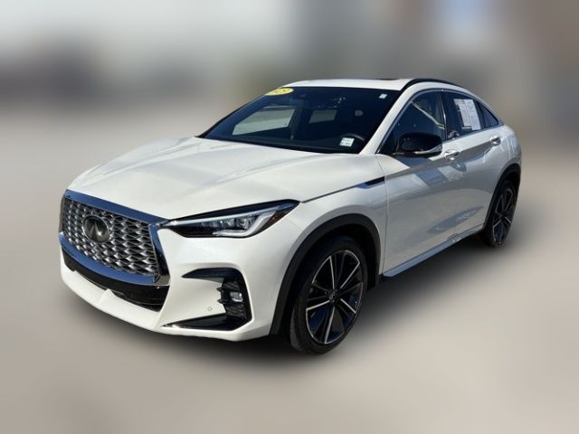 2023 INFINITI QX55 Essential