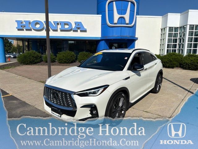 2023 INFINITI QX55 Essential